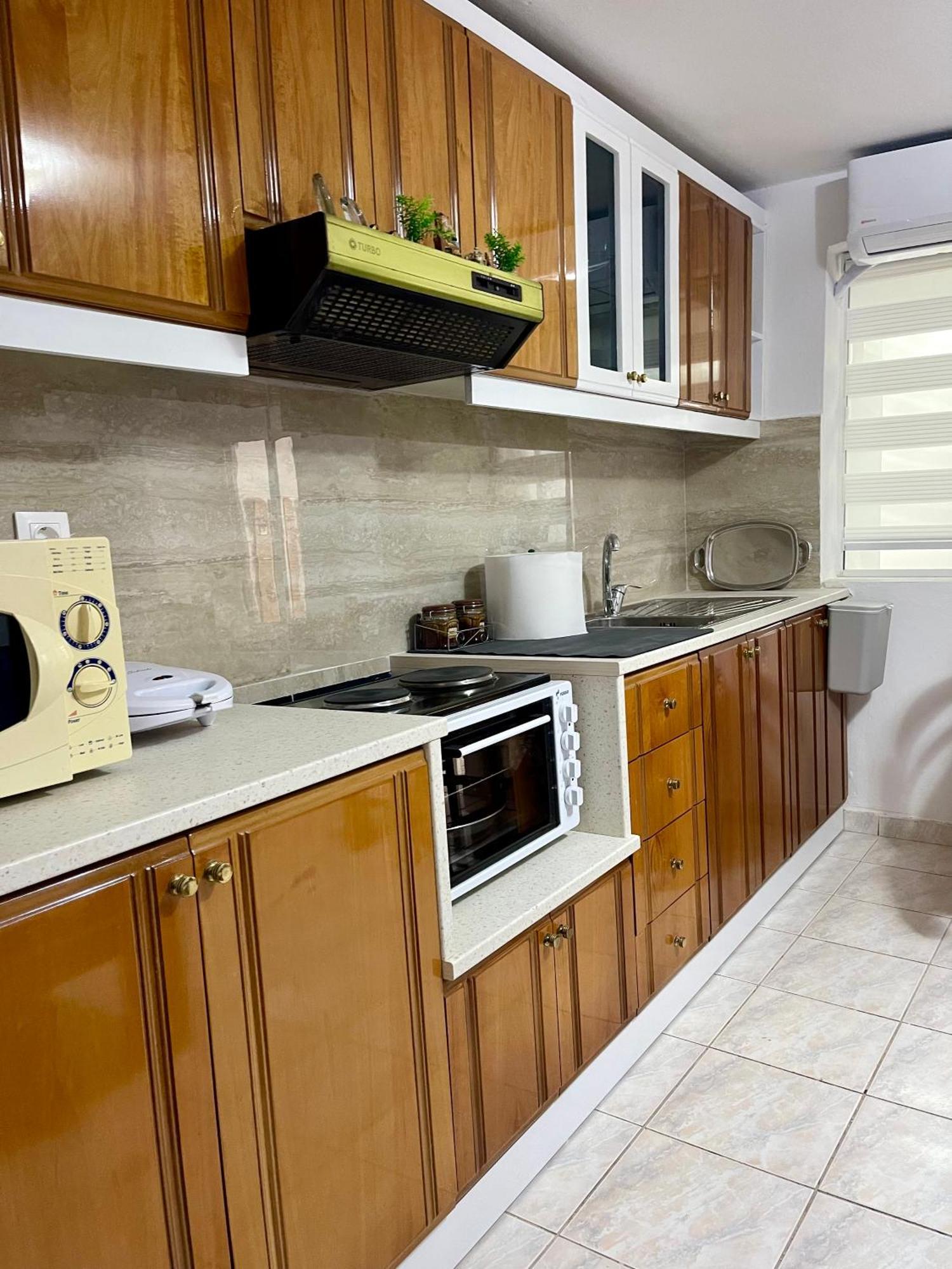 Guest House Luli Sarandë Exteriér fotografie