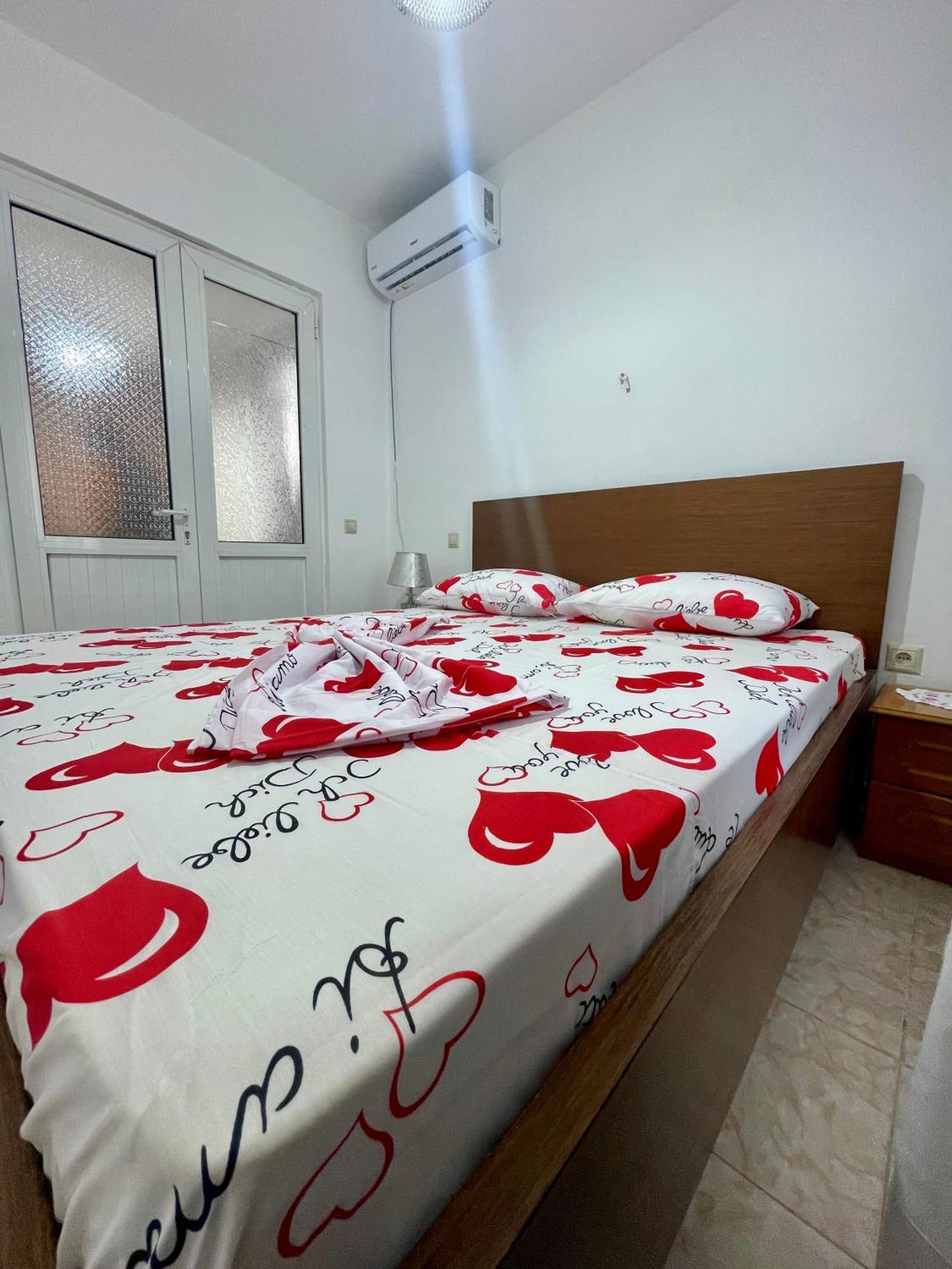 Guest House Luli Sarandë Exteriér fotografie